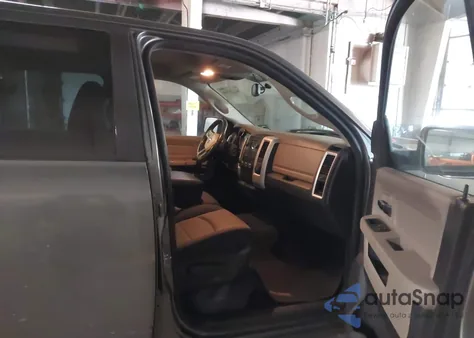 2009 Dodge Ram 1500 Slt/Sport/Trx z USA, uszkodzony, nr VIN 1D3HV13T99S795056